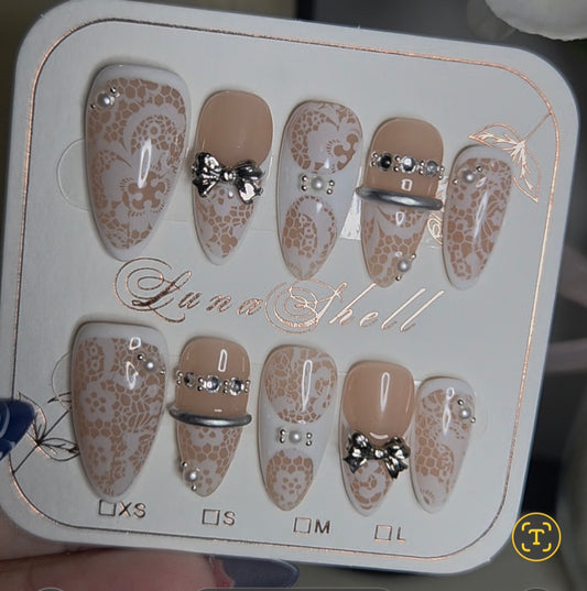 Heirloom Lace | Handmade Press-On Nails
